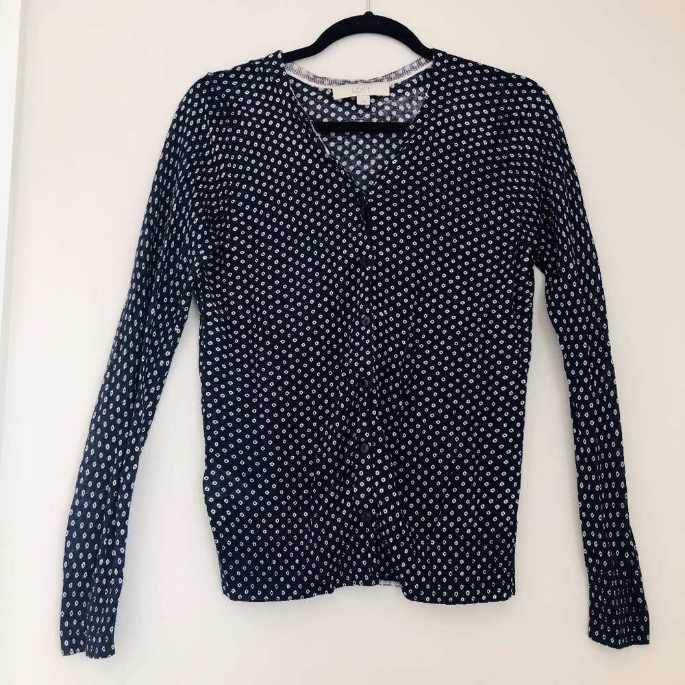 polka dot long sleeve light cardigan / size m